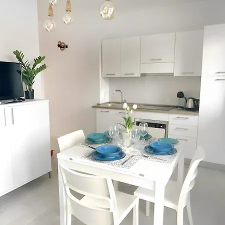 Affittimoderni Albatros - Cste09 Apartmán