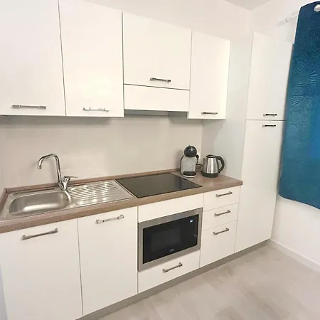 Affittimoderni Albatros - Cste09 *