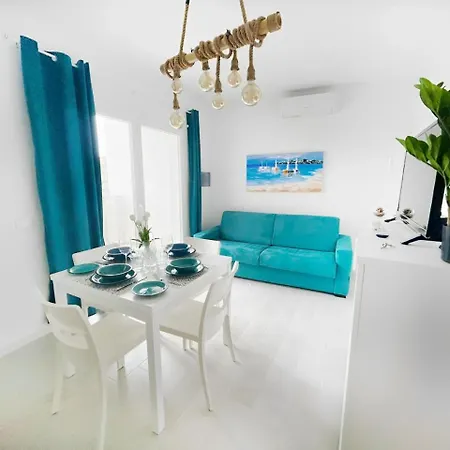 Affittimoderni Albatros - Cste09 カステルサルド